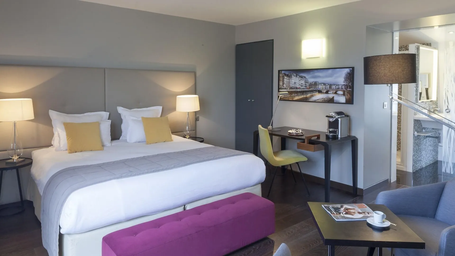 Hotel De L'Universite Paris