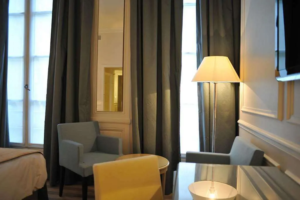 Hotel De L'Universite Paris 3*,  France